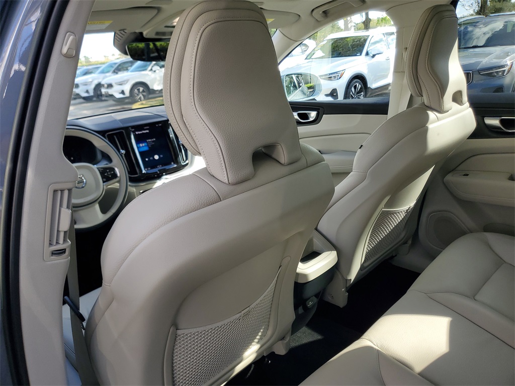 used 2023 Volvo XC60 car, priced at $28,864