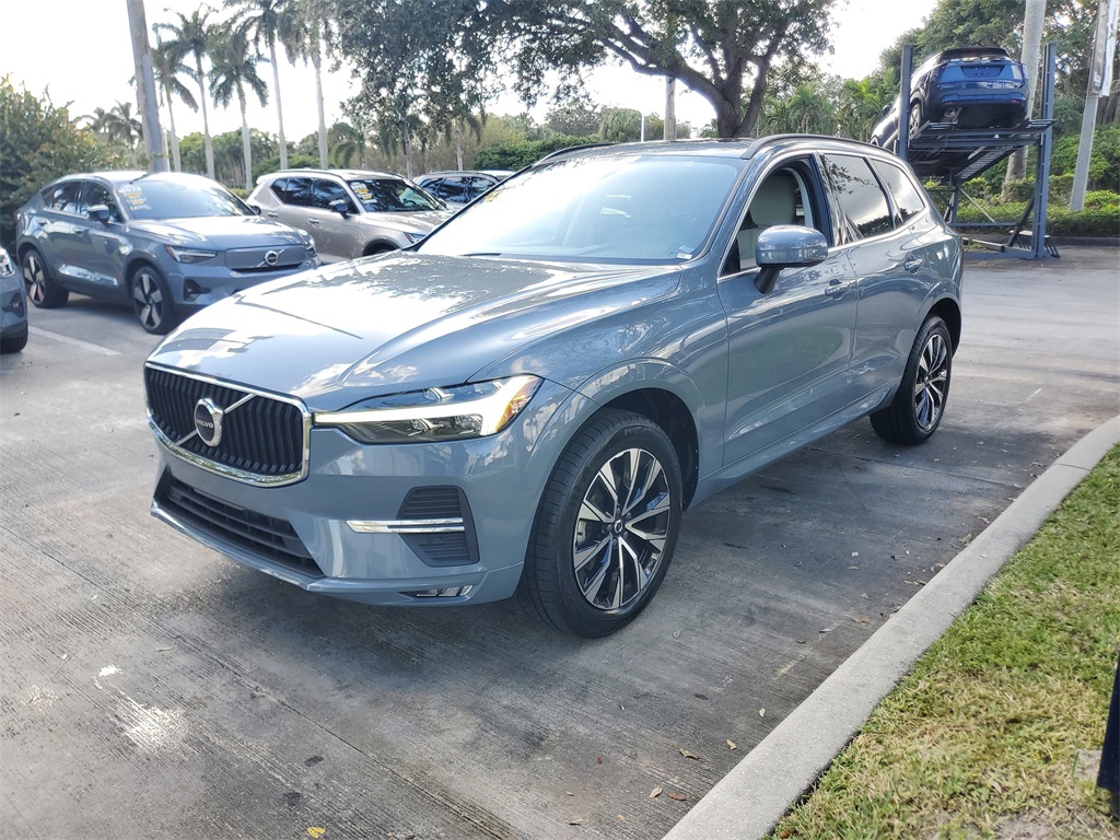 used 2023 Volvo XC60 car, priced at $28,864