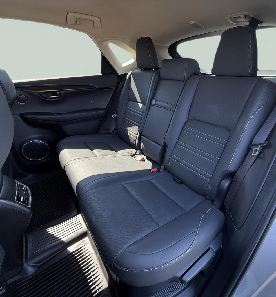 2019 Lexus NX 300 AWD photo 3