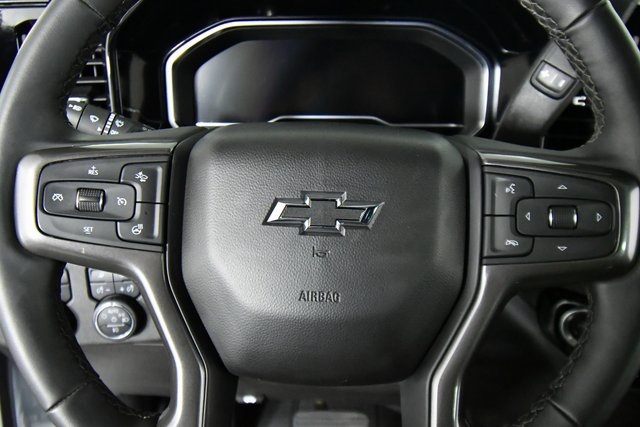 2024 Chevrolet Silverado 2500HD ZR2 photo 2