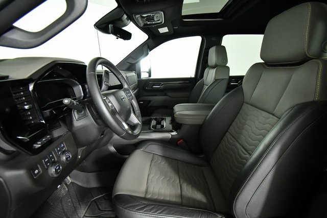 2024 Chevrolet Silverado 2500HD ZR2 photo 4