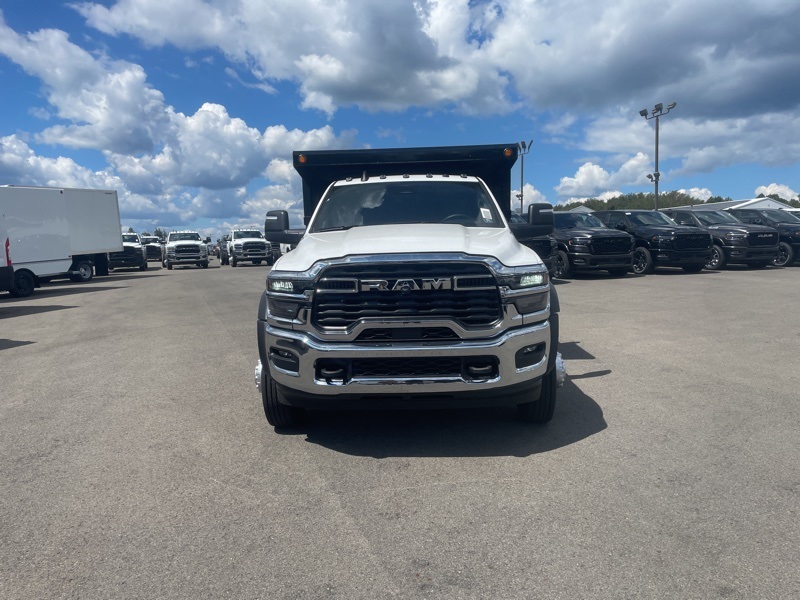 2025 Ram 5500 Tradesman photo 8