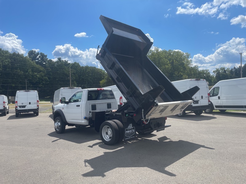 2025 Ram 5500 Tradesman photo 9