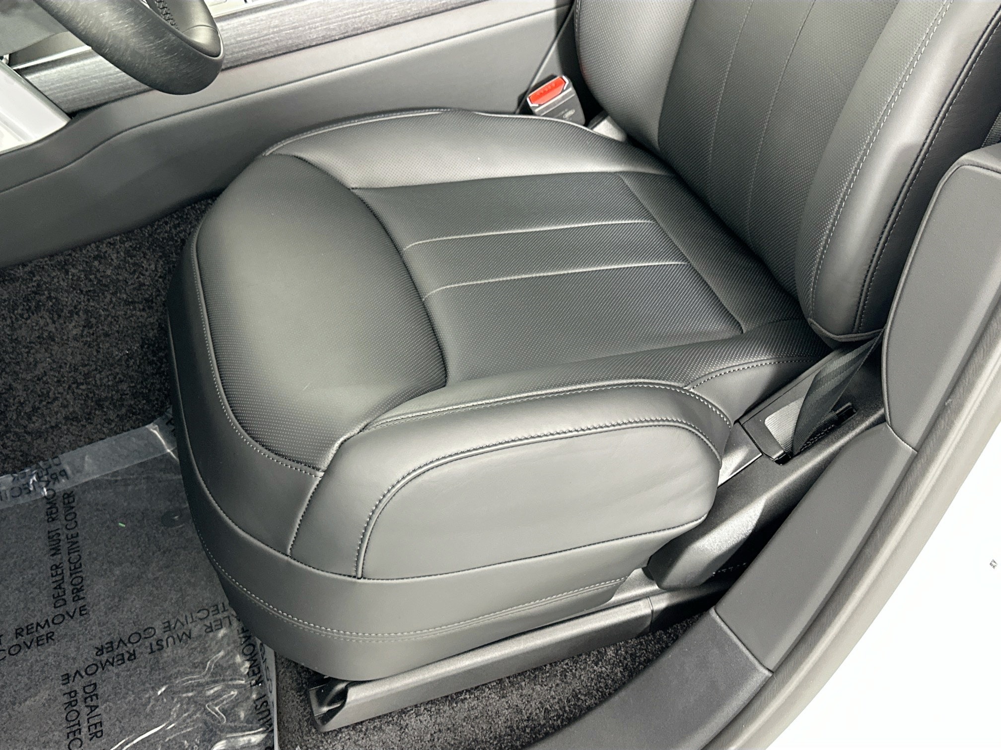 new 2025 Land Rover Range Rover car, priced at $162,175