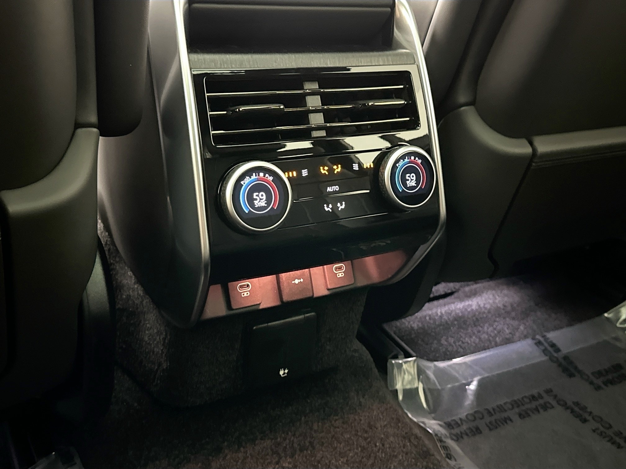 new 2025 Land Rover Range Rover car, priced at $162,175