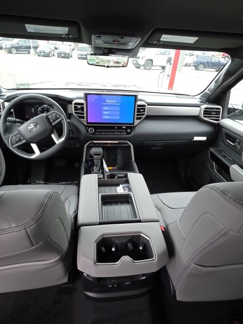 2026 Toyota Tundra Limited CrewMax photo 4