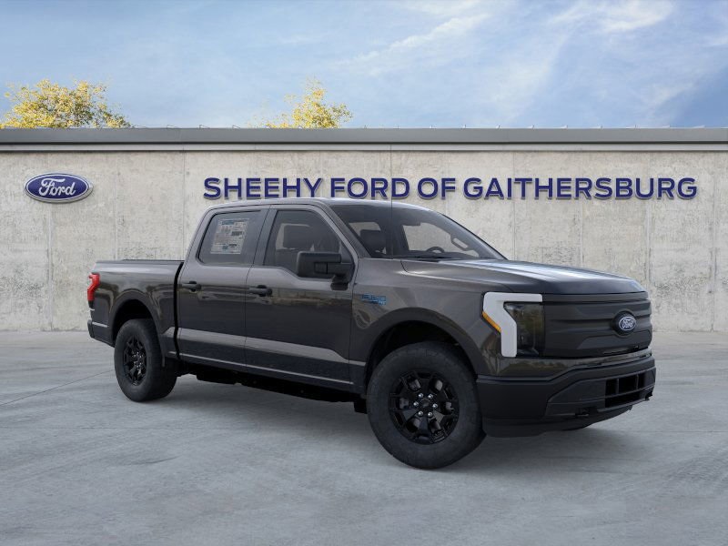 2025 Ford F-150 Lightning Pro's photo