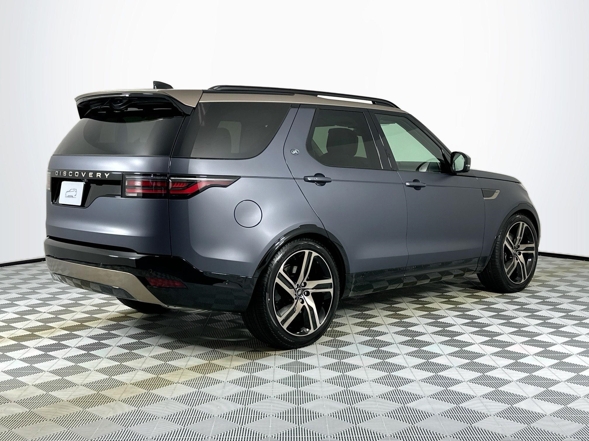 new 2026 Land Rover Discovery car, priced at $86,981