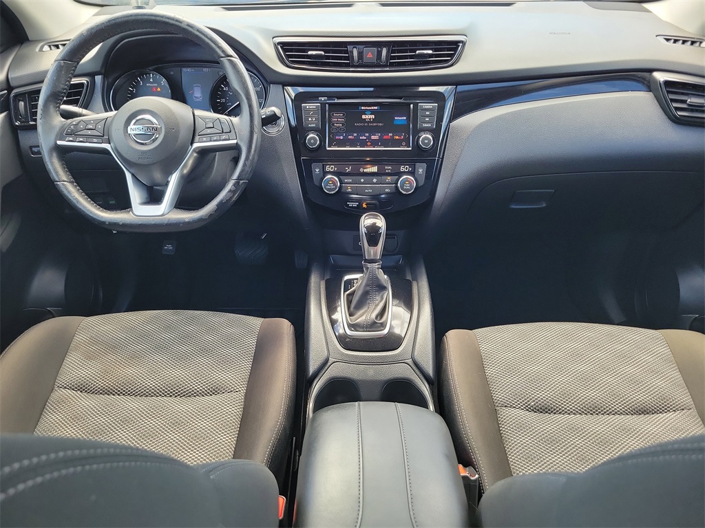 2021 Gun Metallic Nissan Rogue Sport SV FWD SUV