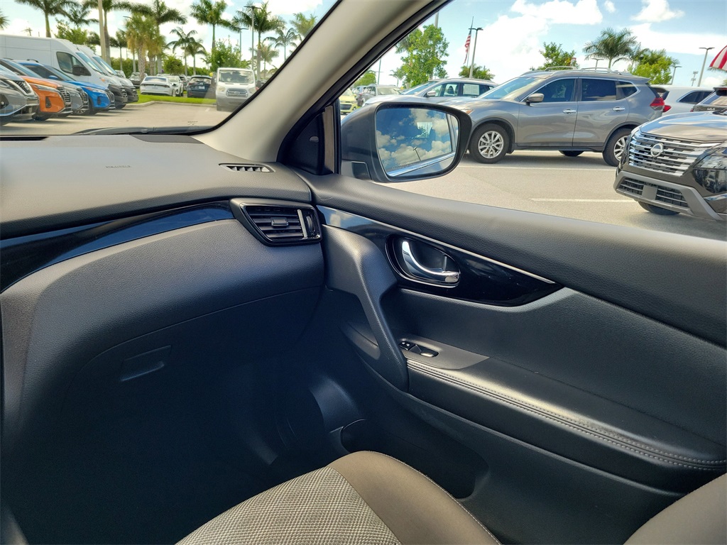 2021 Gun Metallic Nissan Rogue Sport SV FWD SUV