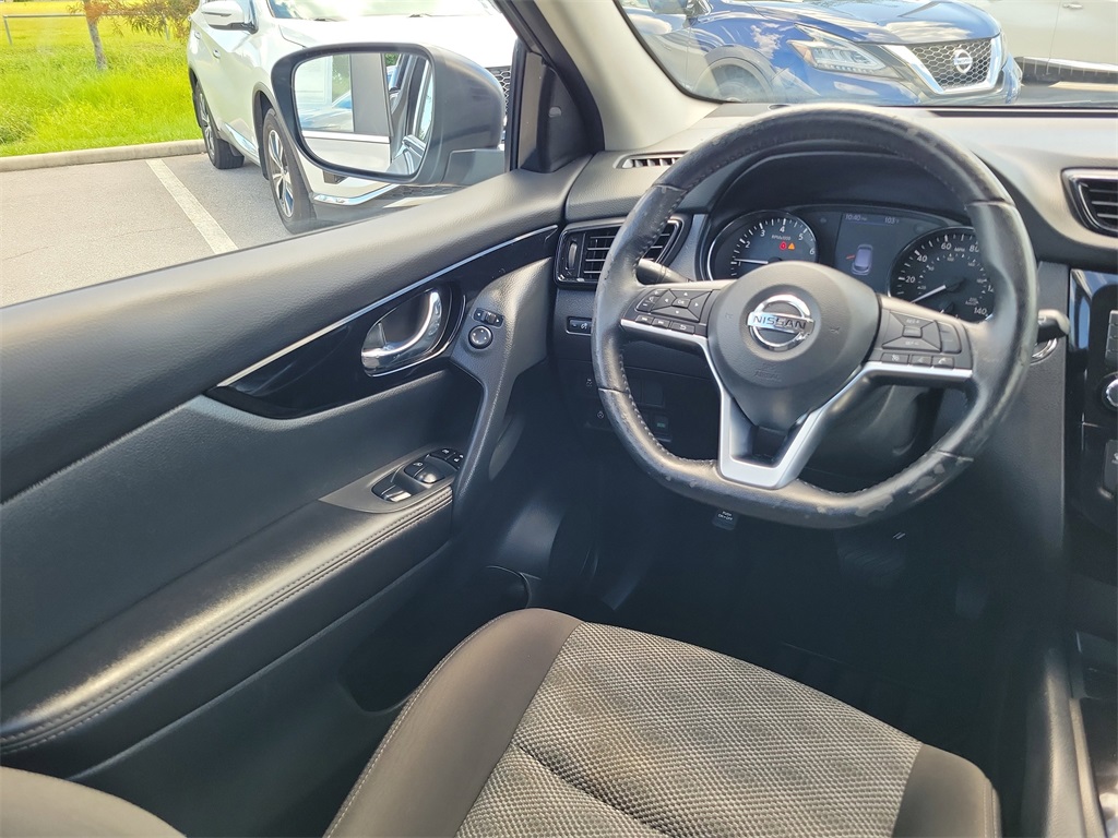 2021 Gun Metallic Nissan Rogue Sport SV FWD SUV
