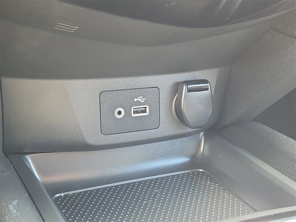 2021 Gun Metallic Nissan Rogue Sport SV FWD SUV