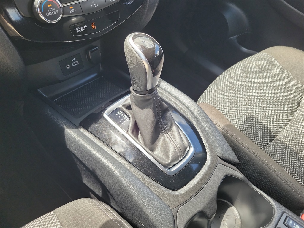 2021 Gun Metallic Nissan Rogue Sport SV FWD SUV