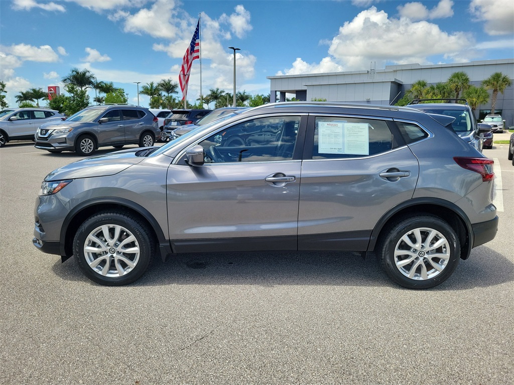2021 Gun Metallic Nissan Rogue Sport SV FWD SUV