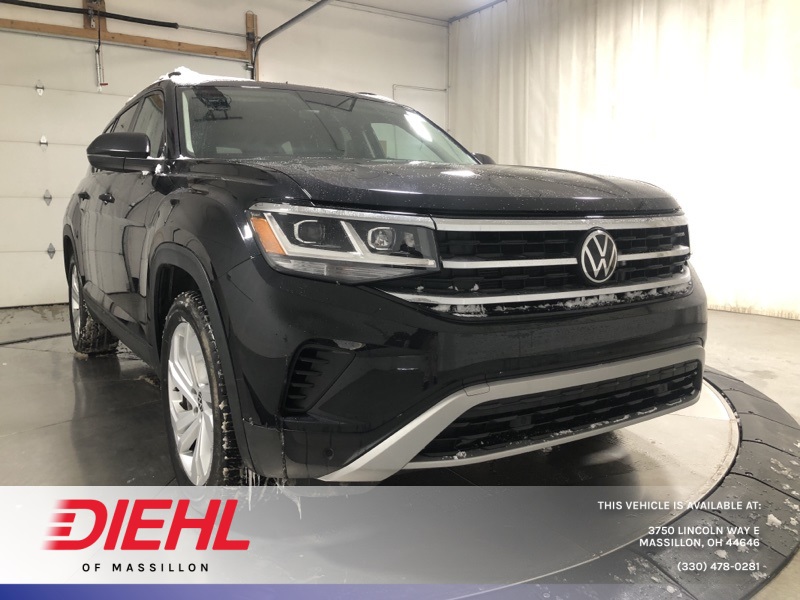 2023 Volkswagen Atlas SE w/Tech's photo