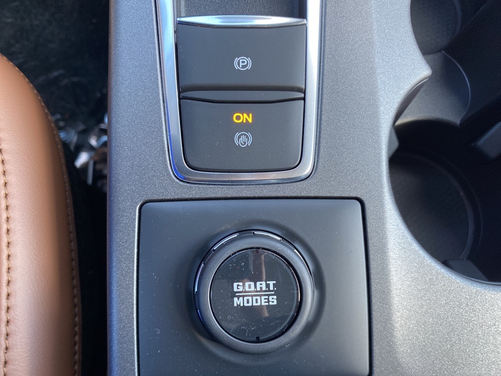 2025 Ford Bronco Sport Outer Banks photo 6