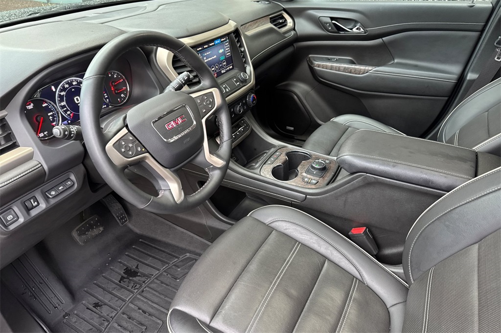 used 2023 GMC Acadia car, priced at $37,998