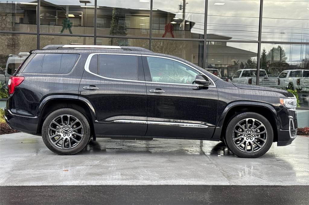 used 2023 GMC Acadia car, priced at $37,998