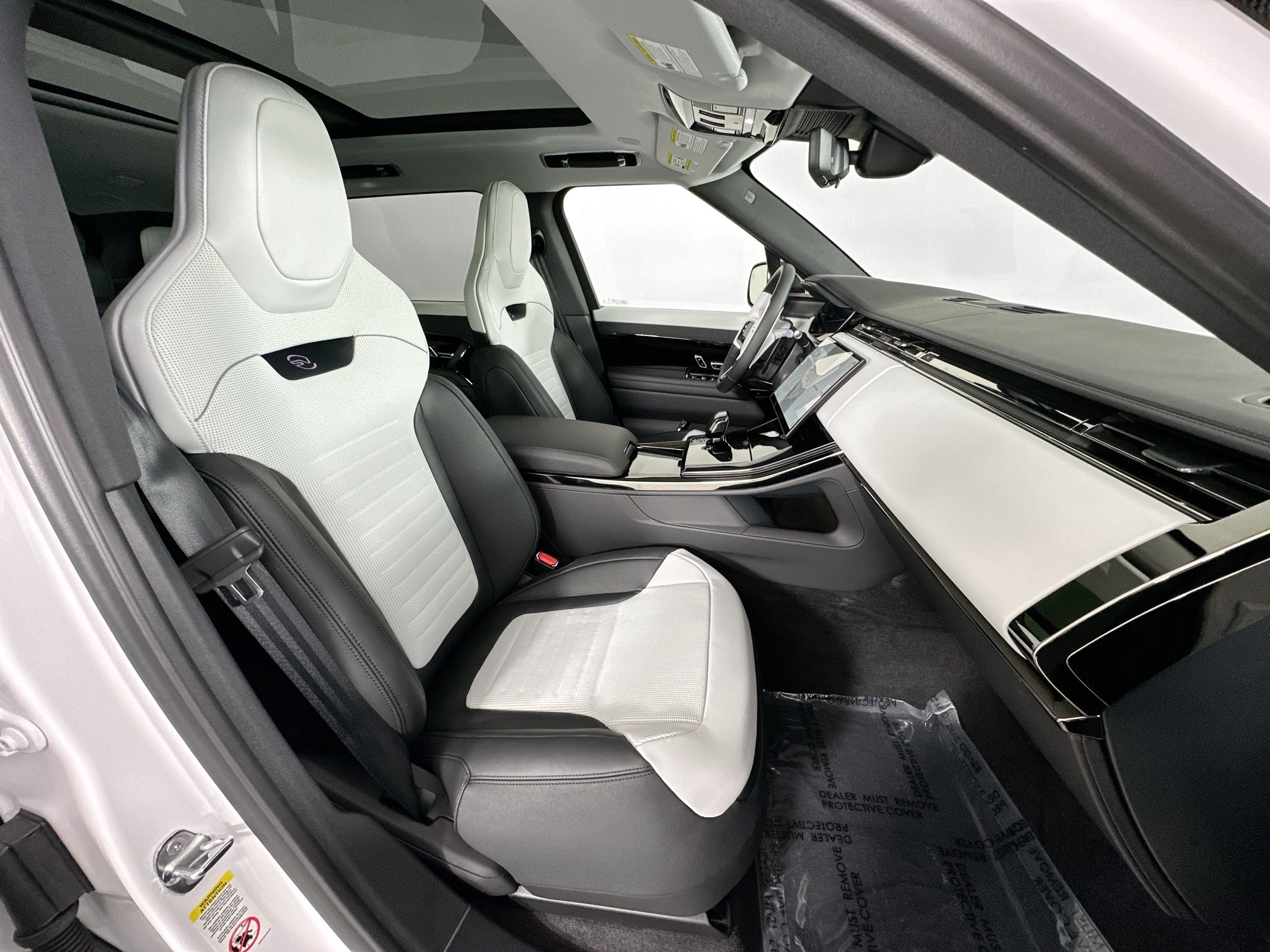 new 2026 Land Rover Range Rover car, priced at $154,770