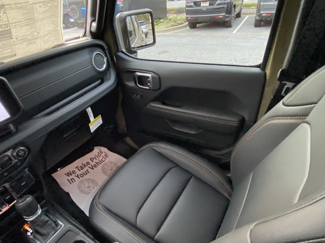 new 2025 Jeep Gladiator car, priced at $47,794