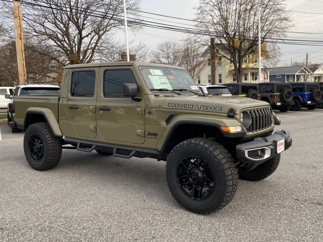 new 2025 Jeep Gladiator car, priced at $47,794