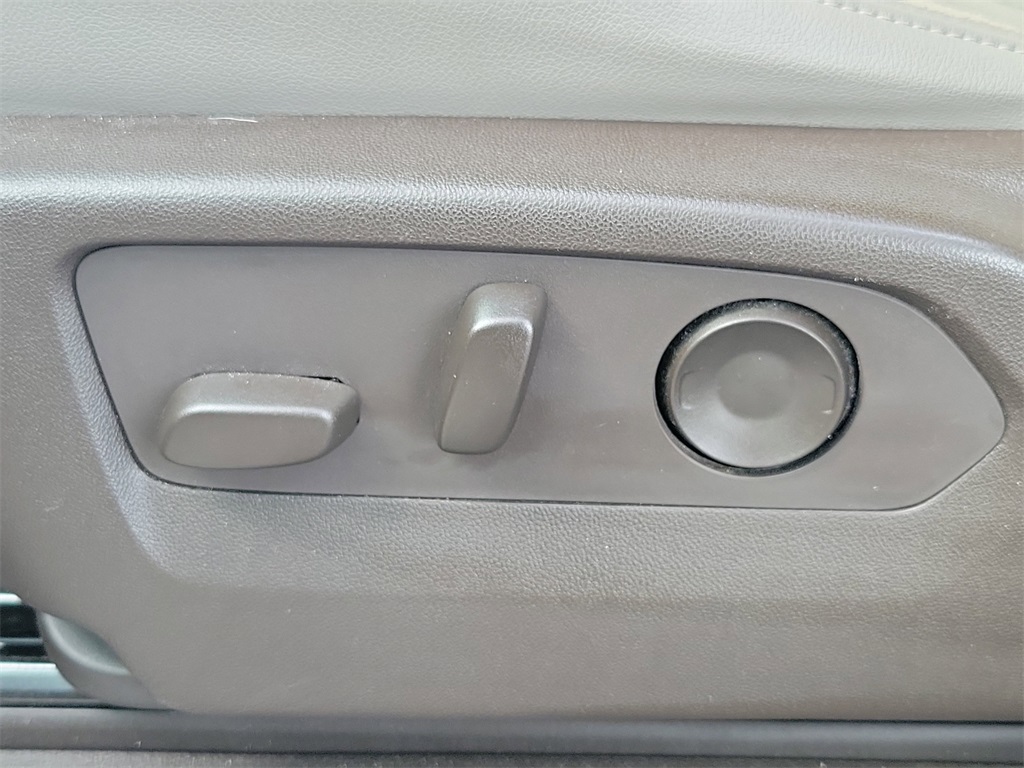 used 2021 Chevrolet Tahoe car, priced at $39,788