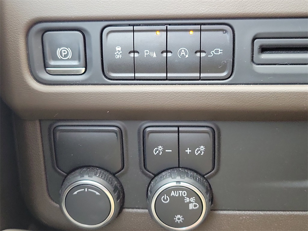 used 2021 Chevrolet Tahoe car, priced at $39,788