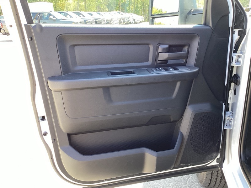 2026 Ram 2500 Tradesman photo 14