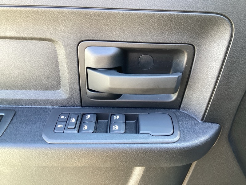 2026 Ram 2500 Tradesman photo 15