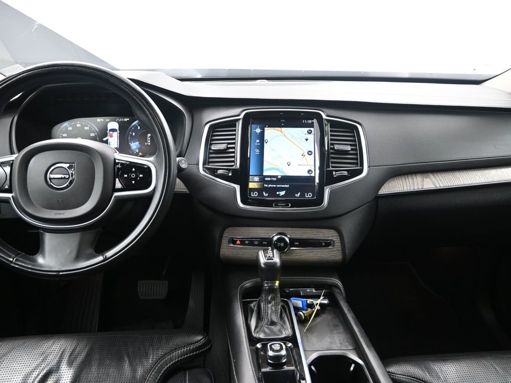 2022 Volvo XC90 T6 Inscription photo 25