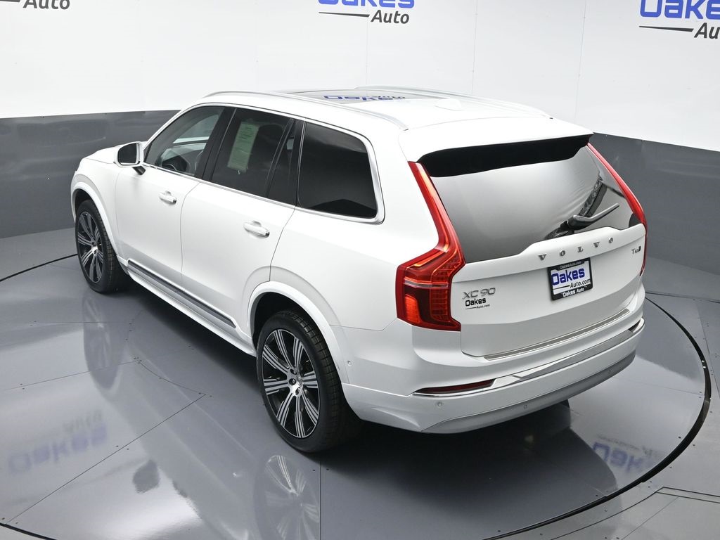 2022 Volvo XC90 T6 Inscription photo 45