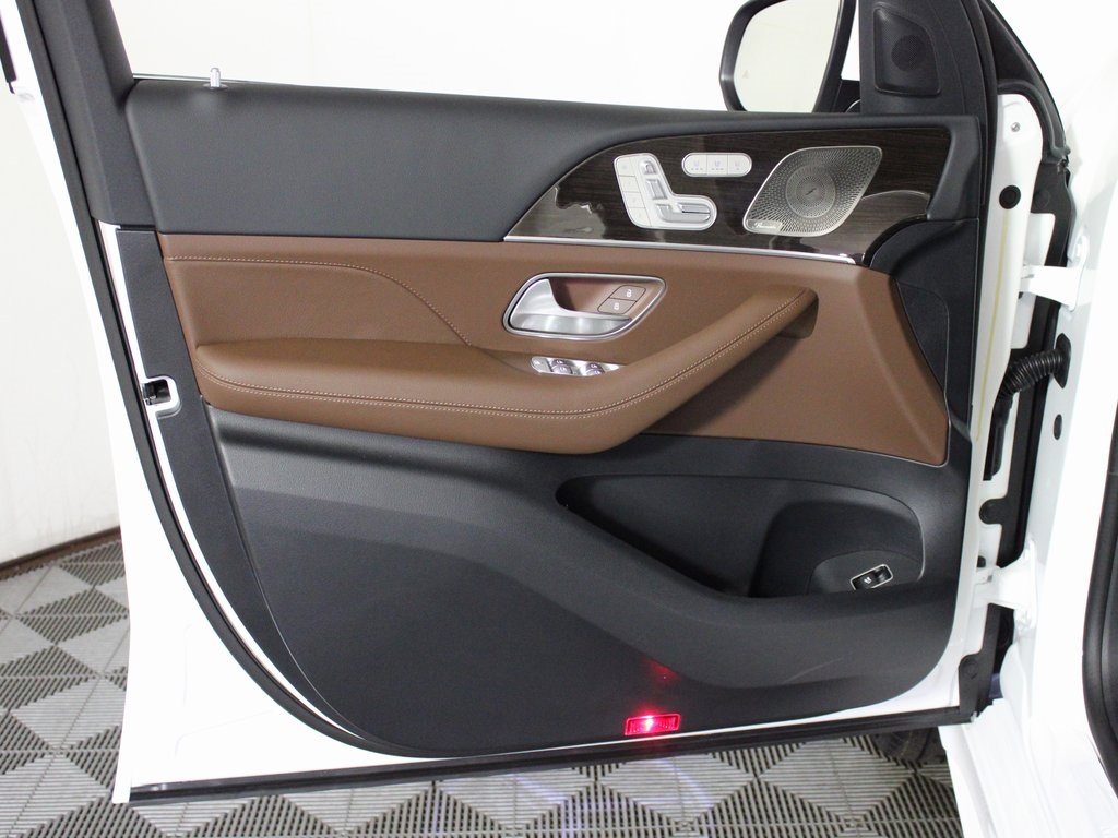 used 2026 Mercedes-Benz GLE car, priced at $67,888