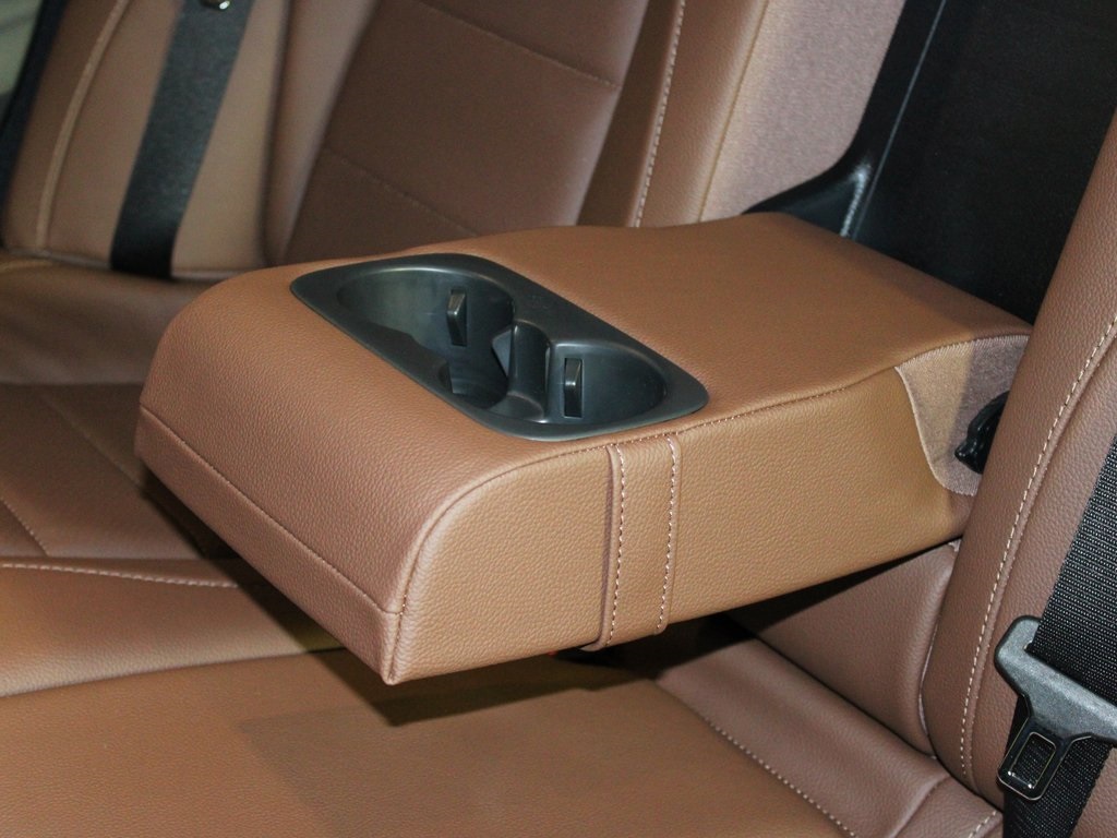 used 2026 Mercedes-Benz GLE car, priced at $67,888