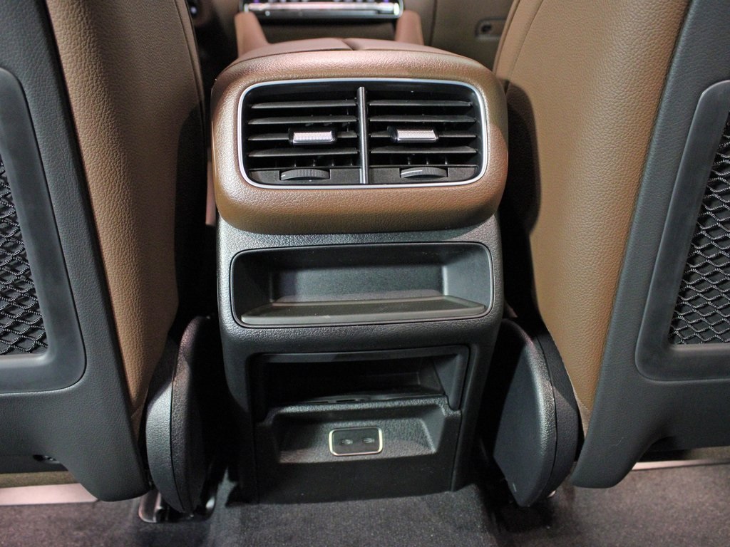 used 2026 Mercedes-Benz GLE car, priced at $67,888