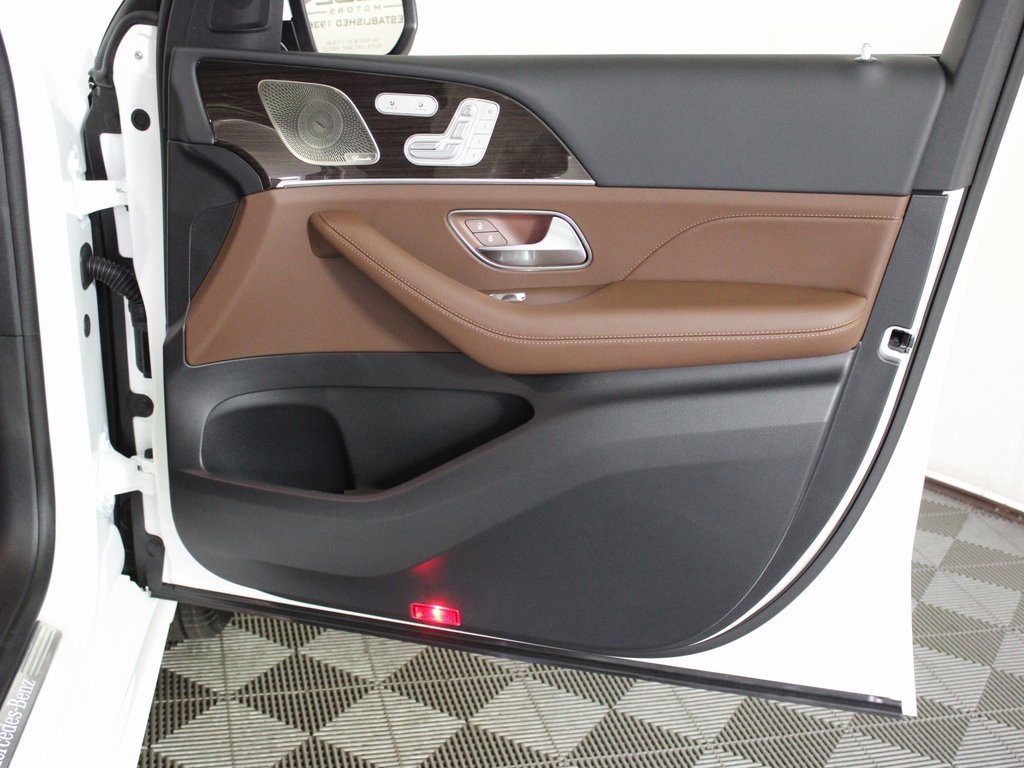 used 2026 Mercedes-Benz GLE car, priced at $67,888