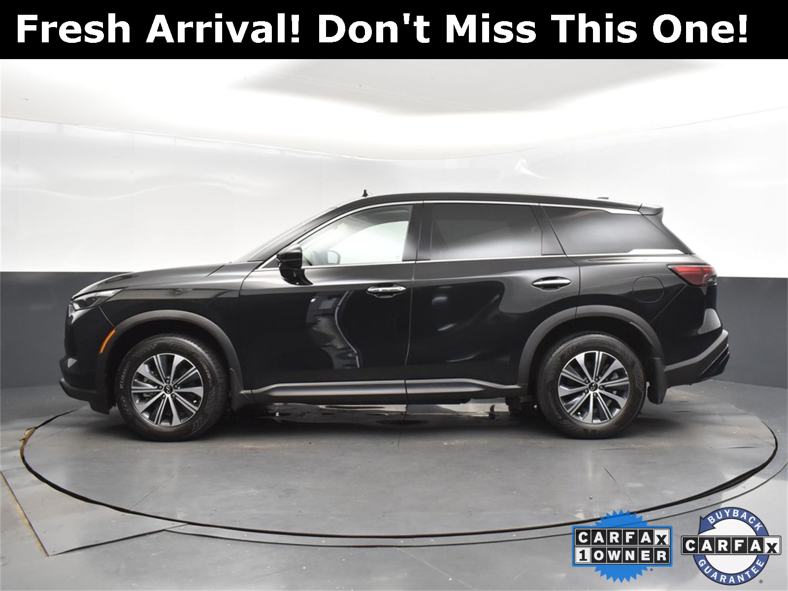 2025 Mineral Black INFINITI QX60 PURE FWD SUV