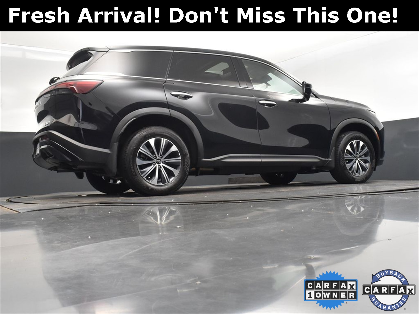 2025 Mineral Black INFINITI QX60 PURE FWD SUV