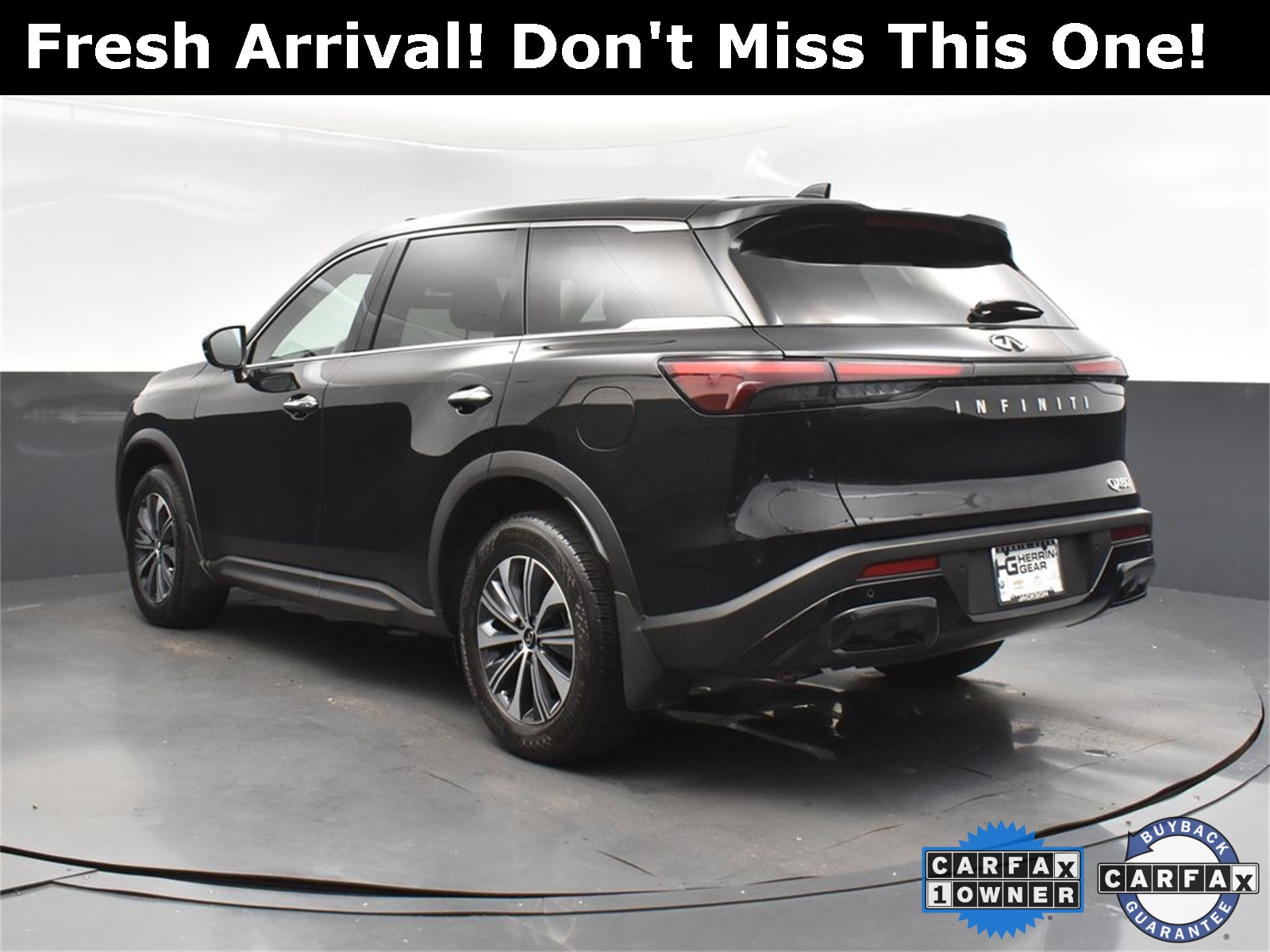 2025 Mineral Black INFINITI QX60 PURE FWD SUV