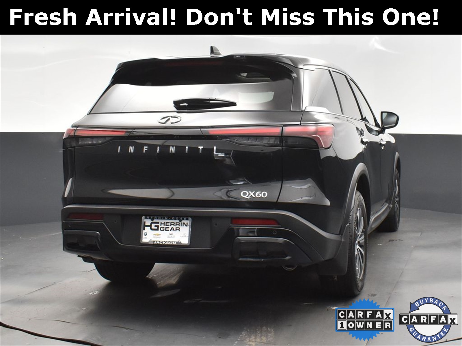 2025 Mineral Black INFINITI QX60 PURE FWD SUV