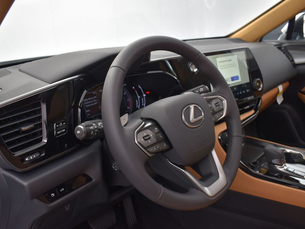 2025 White Pearl Lexus NX 250 Premium FWD SUV
