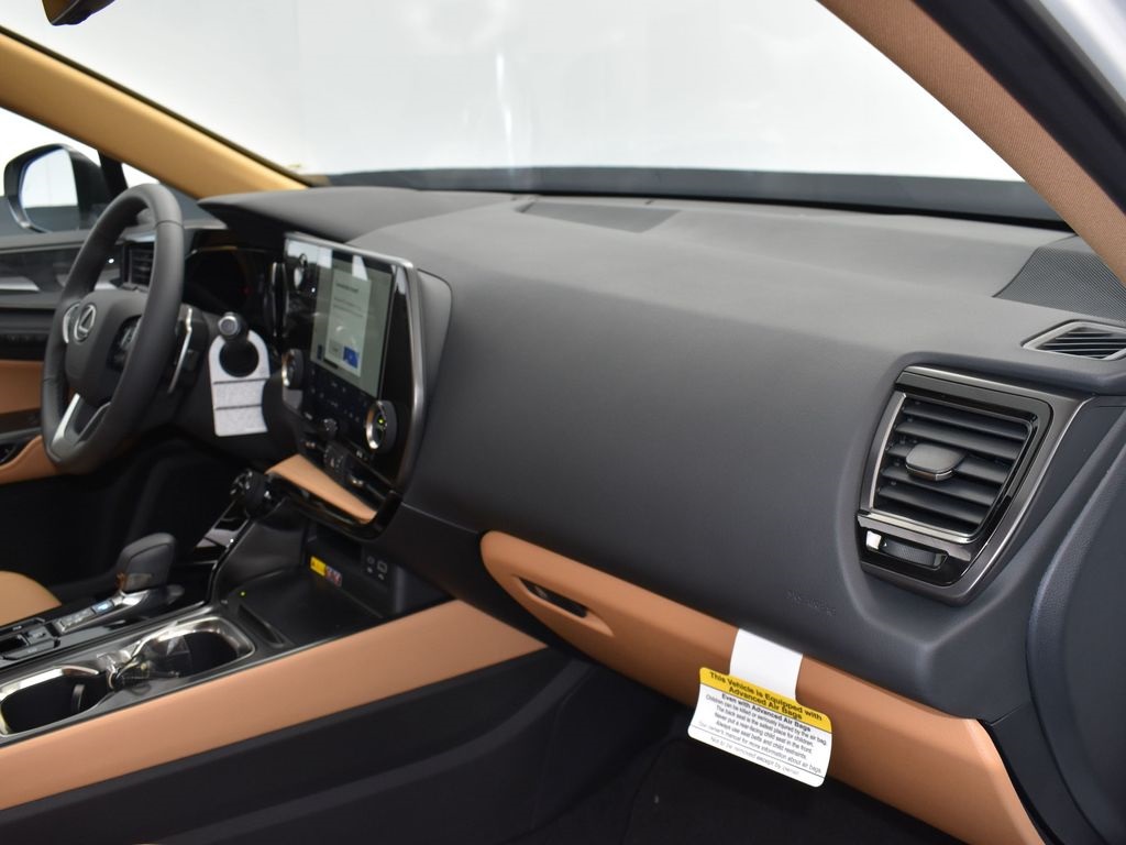 2025 White Pearl Lexus NX 250 Premium FWD SUV