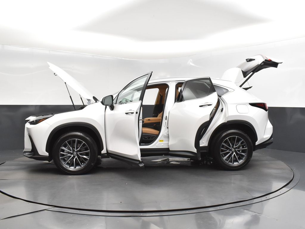 2025 White Pearl Lexus NX 250 Premium FWD SUV