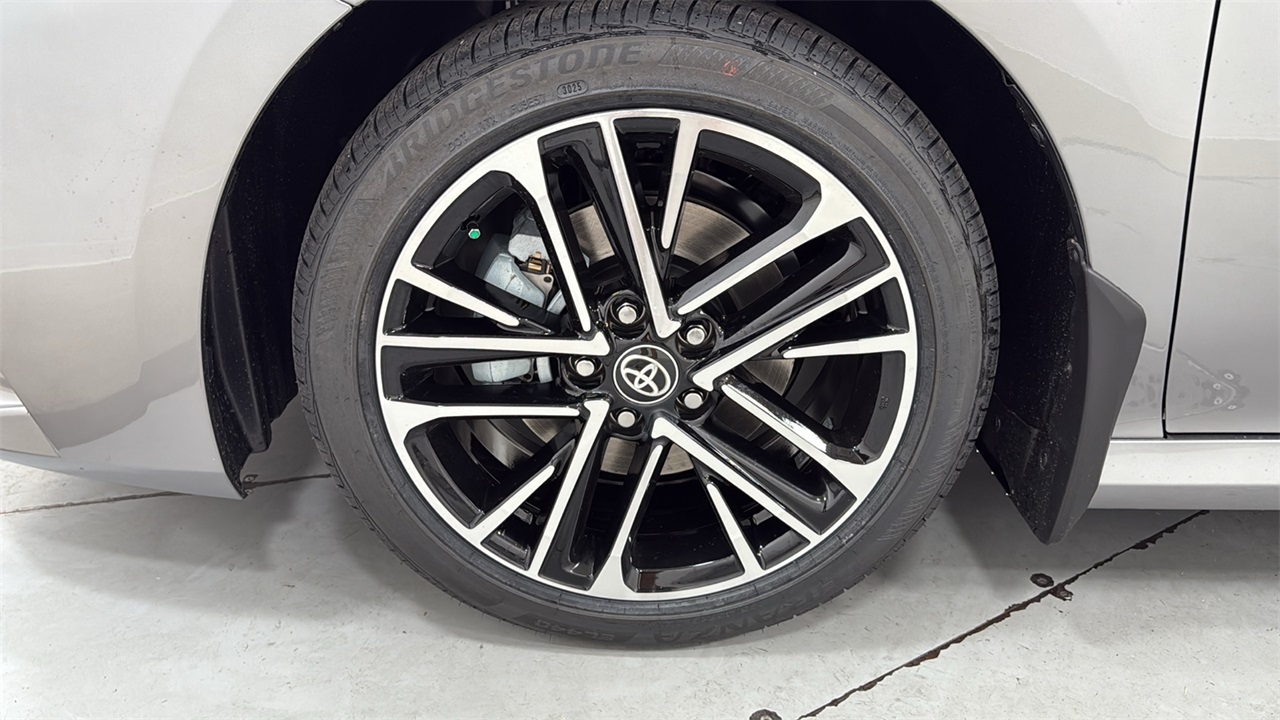 2026 Toyota Camry XLE photo 18