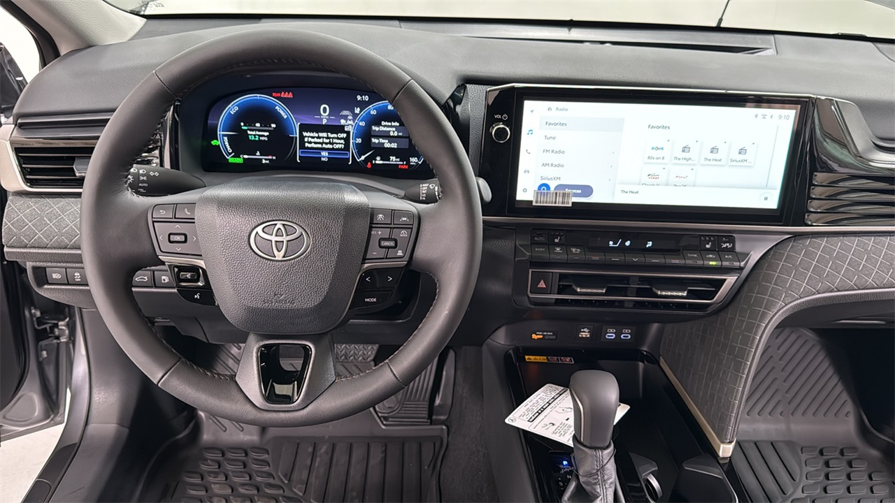 2026 Toyota Camry XLE photo 5