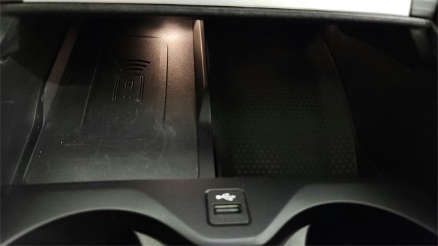 used 2021 BMW X6 car, priced at $36,488