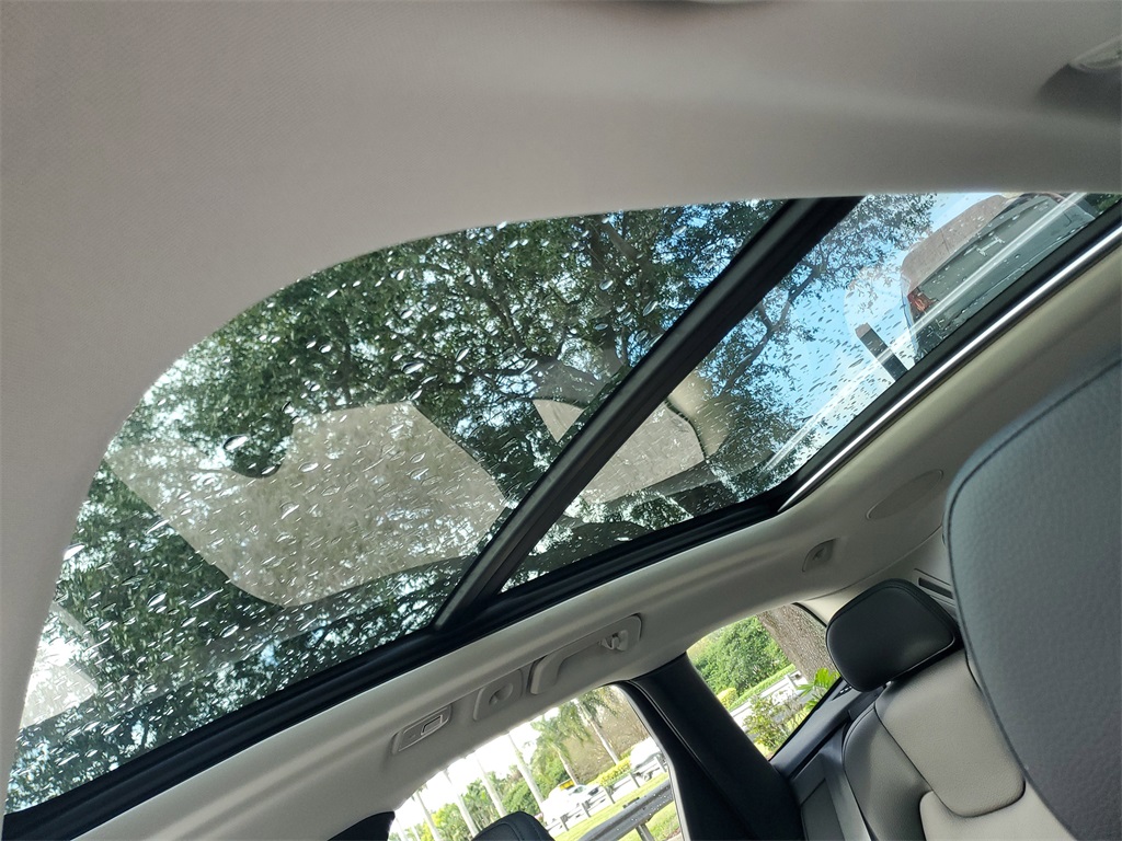 used 2024 Volvo XC60 car, priced at $33,719