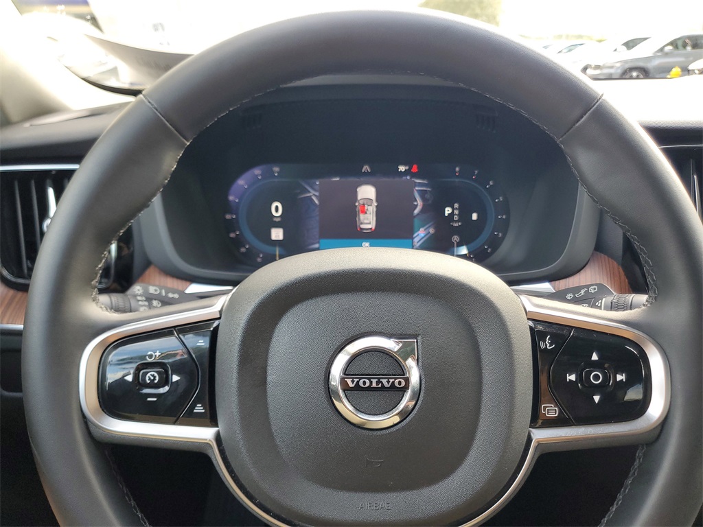 used 2024 Volvo XC60 car, priced at $33,719