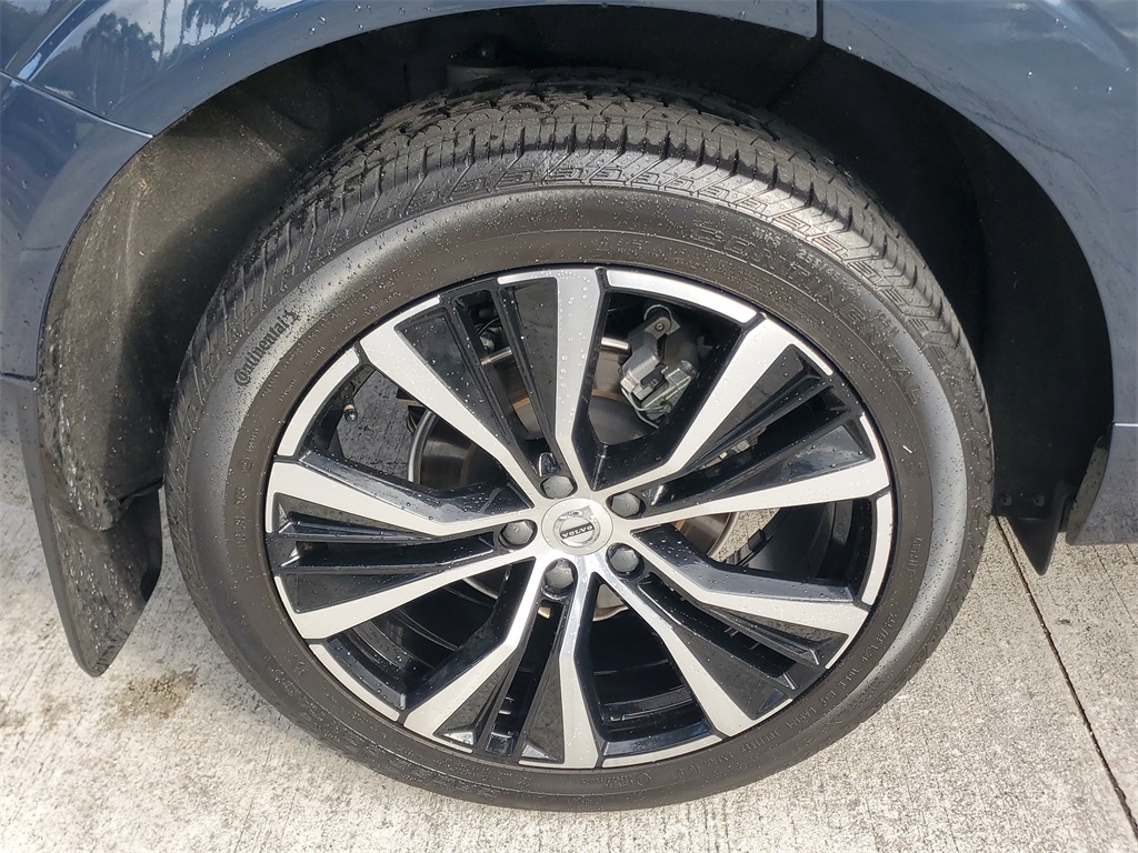 used 2024 Volvo XC60 car, priced at $33,719