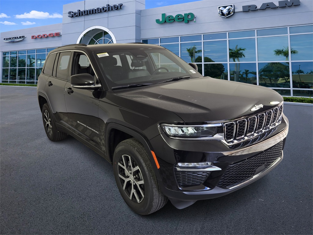 new 2025 Jeep Grand Cherokee car, priced at $32,245