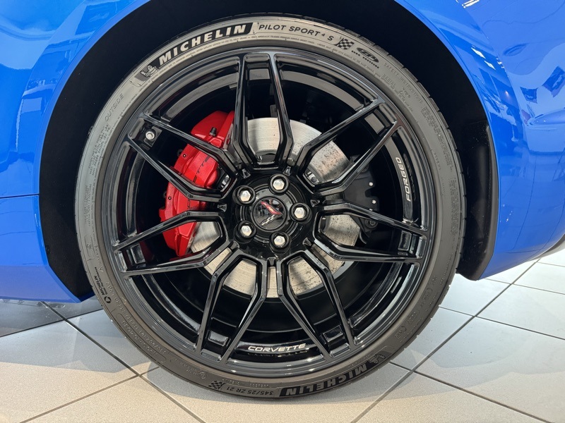 2025 Chevrolet Corvette Z06 2LZ photo 4